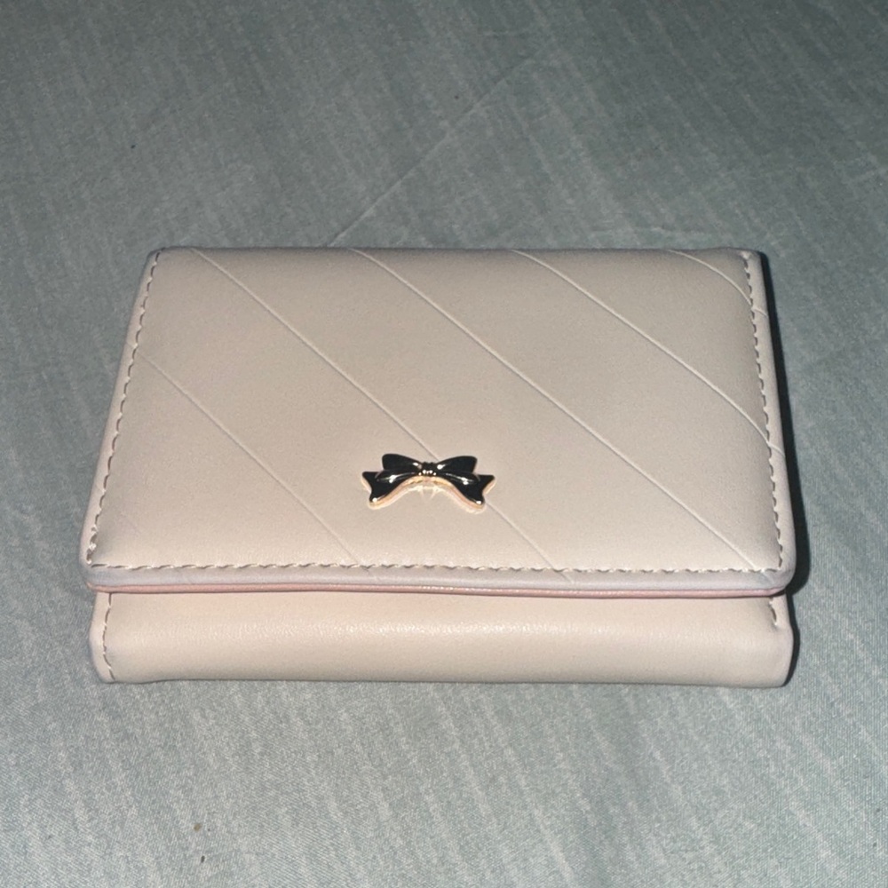 Elegant Cream Women's Wallet